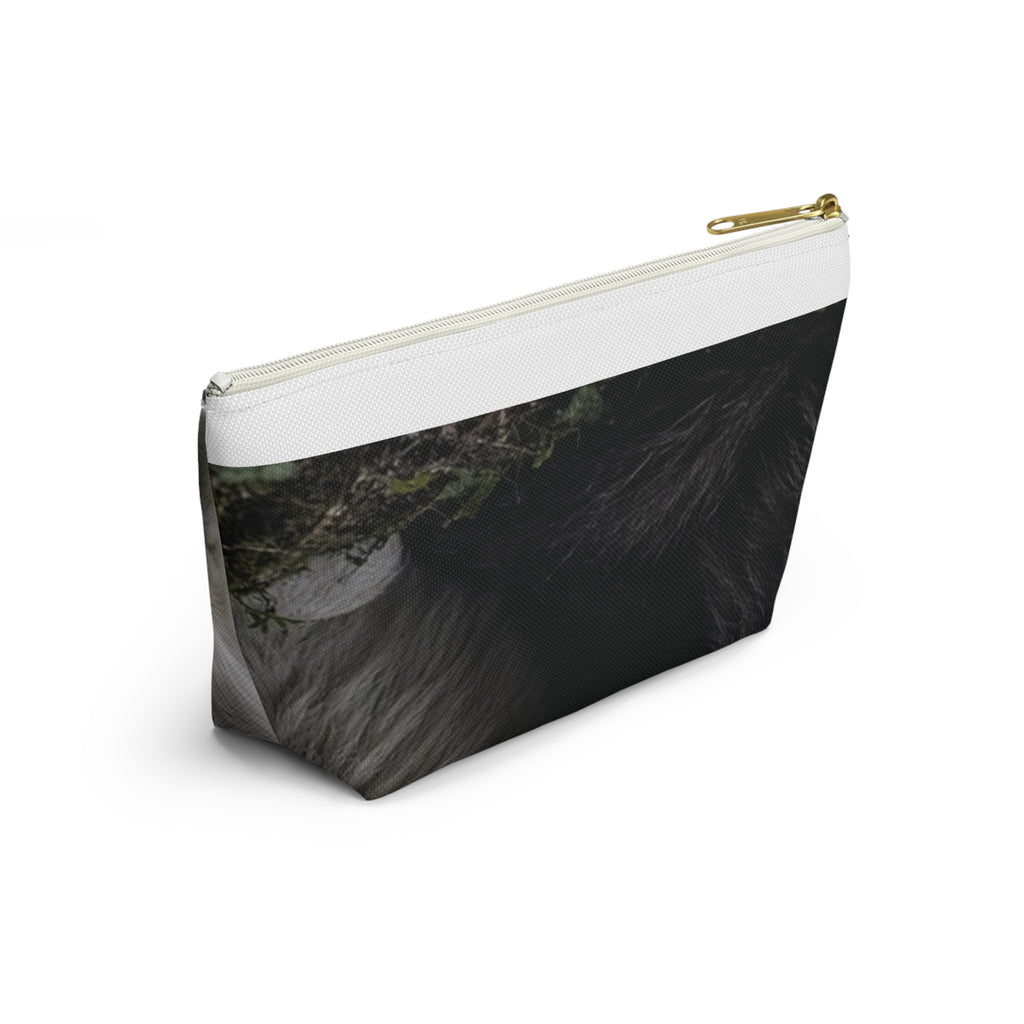 Accessory Pouch w T-bottom